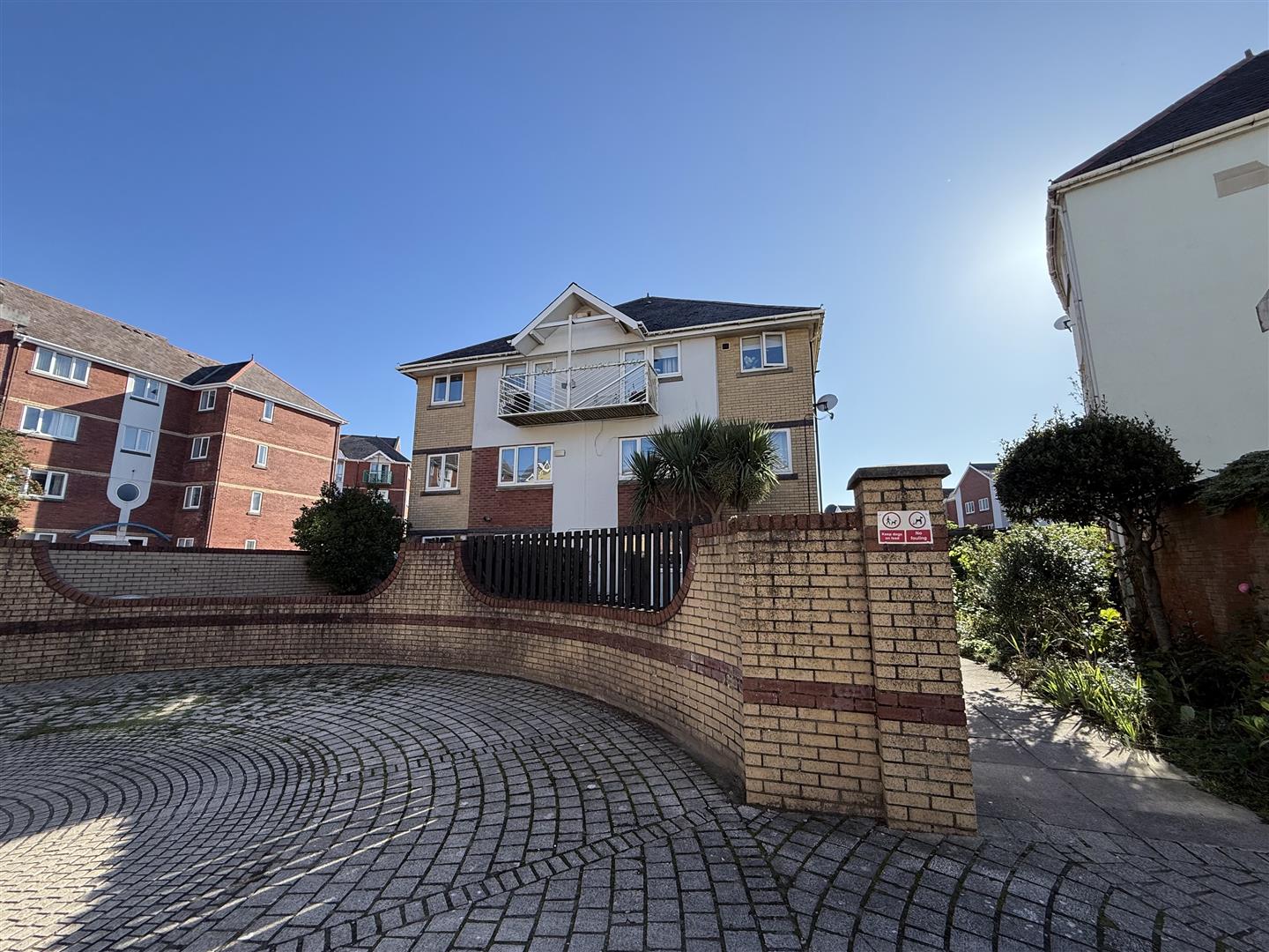 Patagonia Walk, Maritime Quarter, Swansea, SA1 1XY